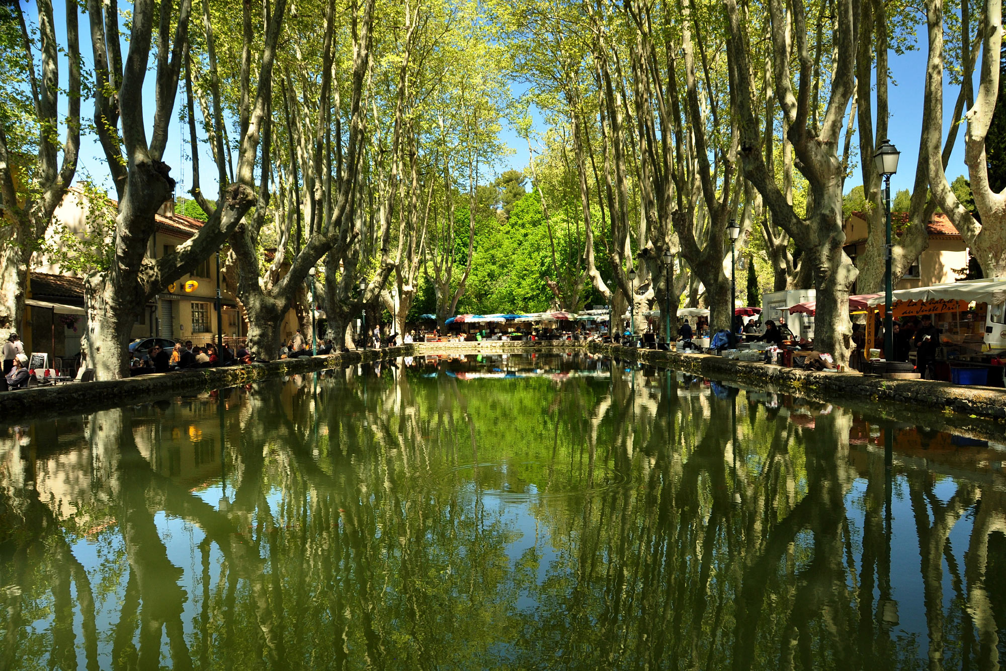 Cucuron